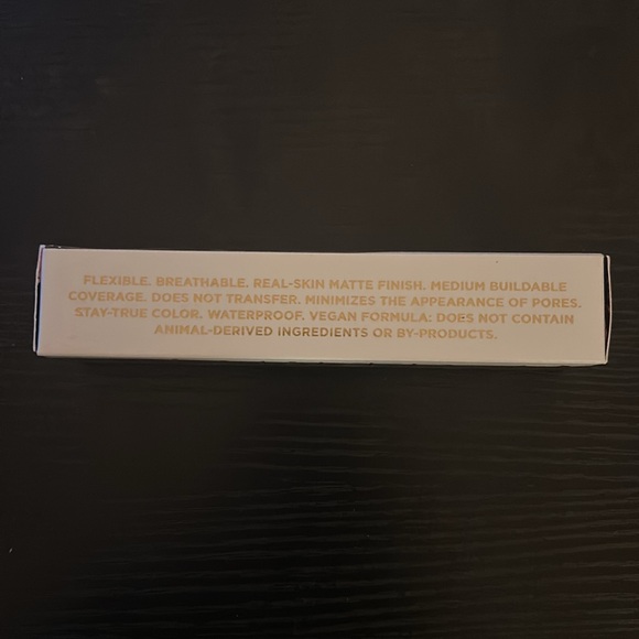 💄(10NN) UD Stay Naked Weightless Foundation 24hr Wear - Picture 5 of 6